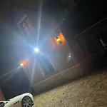 Vandrerhjem Bianka & Car Rent