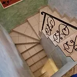 بيت شباب Bianka & Car Rent