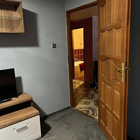 Hostel Bianka & Car Rent *