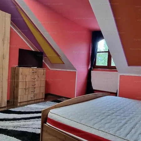 Hostel Bianka & Car Rent