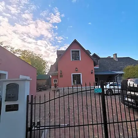 Bianka Rent Car&hostel Rent * Budapesta