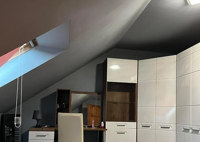 Hostal Bianka & Car Rent *